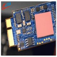 Protection molle 35shore00 de silicone de réémetteur isofréquence conducteur thermique élevé de la conduction thermique 3w de petit prix pour le refroidissement de l'affichage à cristaux liquides TV