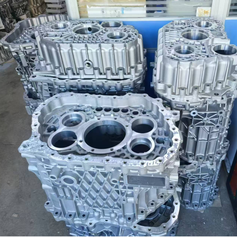 Transmission Gearbox Sinotruk Howo Shacman Dongfeng Foton Truck Parts FAST Gearbox for Sinotruk Shacman Foton Truck HW19710