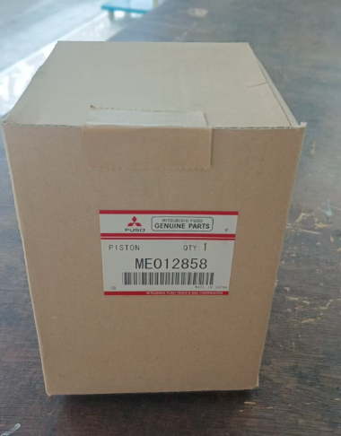 Piston Mitsubishi 4D31 ME012858