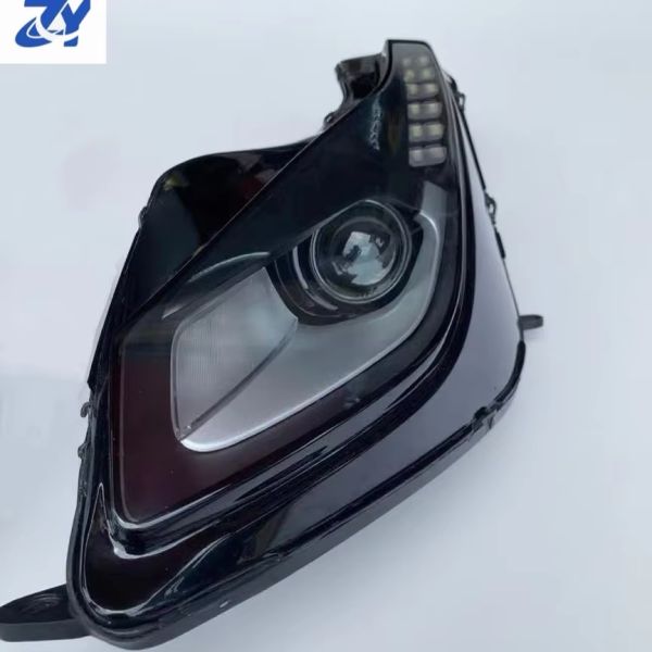 FerrariF488 Original Equipment Manufacturer 318963 318965 Genuine Light-emitting Diode Left and Right Double Xenon Headlight RHD