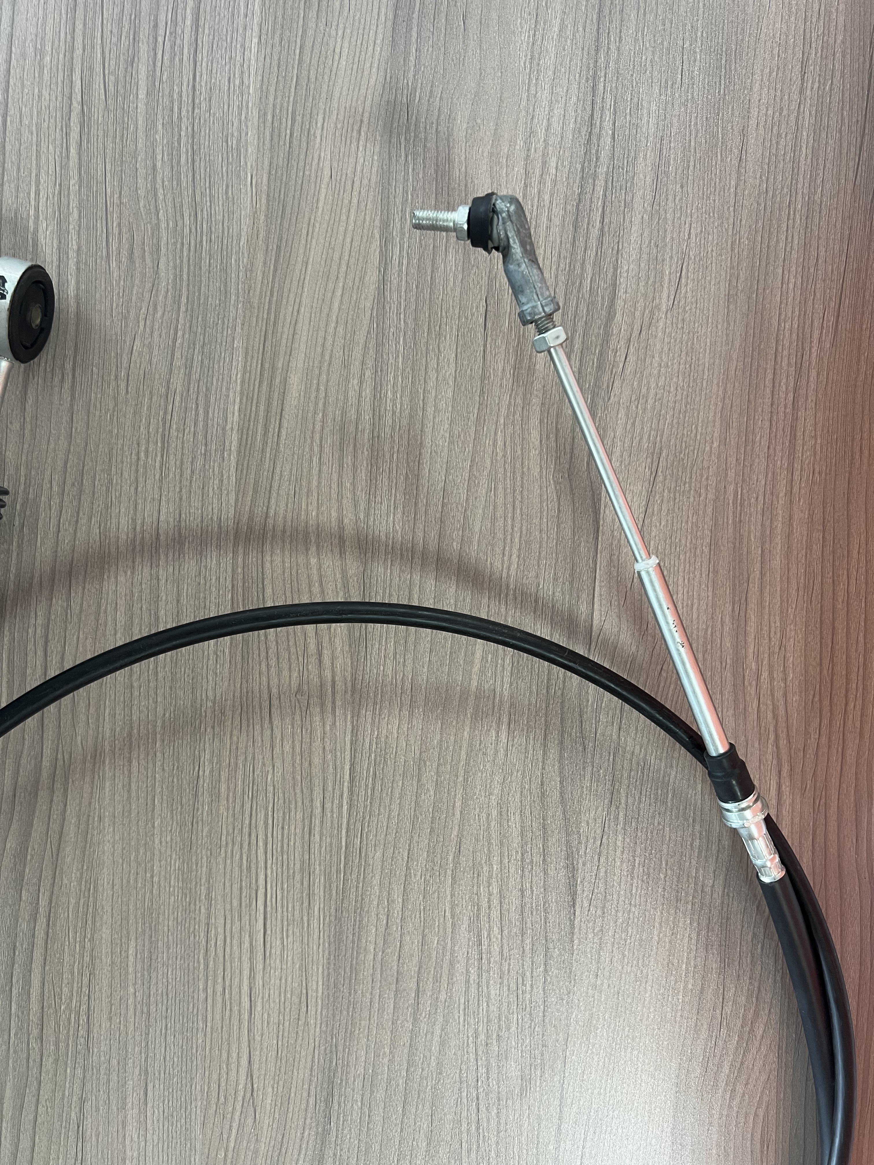 OEM Parking Brake Cable Iron Material Replacement Spare Part OE Number 8-97350427-0 Heavy Duty Light Commercial Vehicle Brake Control Wire