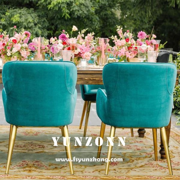 Latest Design Golden Leg Velvet Seat Vintage Lounge Chair for Outdoor & Hotel Use