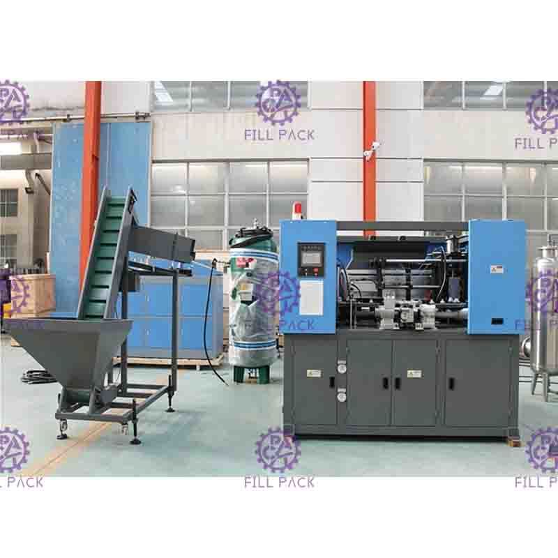 2L 2000BPH Carbonated Bottle Blow Molding Machine Double Cavity Automatic