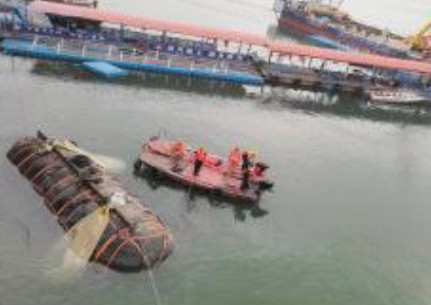 Customizable Marine Rubber Airbags For Ship Launching And Lifting