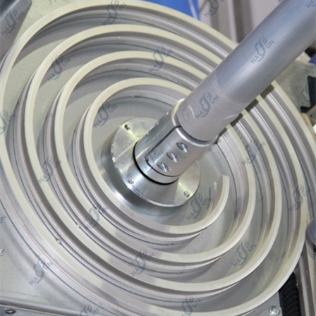 Automatic Insulated Industrial High Speed Door Roll Up Spiral Thermal Insulation Door