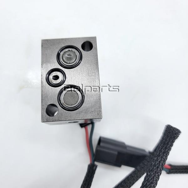 Máquina escavadora piloto das peças de maquinaria PC200-7 da construção 702-21-57400 Valve For Komatsu