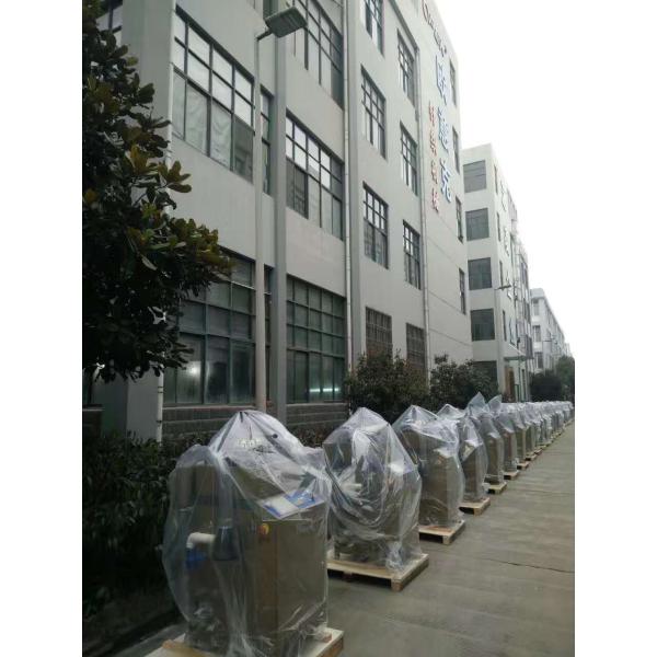 Machine à tricoter à chapeau sans couture avec double système