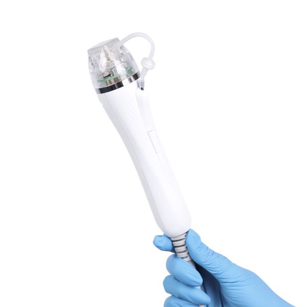2 In 1 RF Microneedling Machine For Skin Tightening / Acne Scar Treatment Clinics
