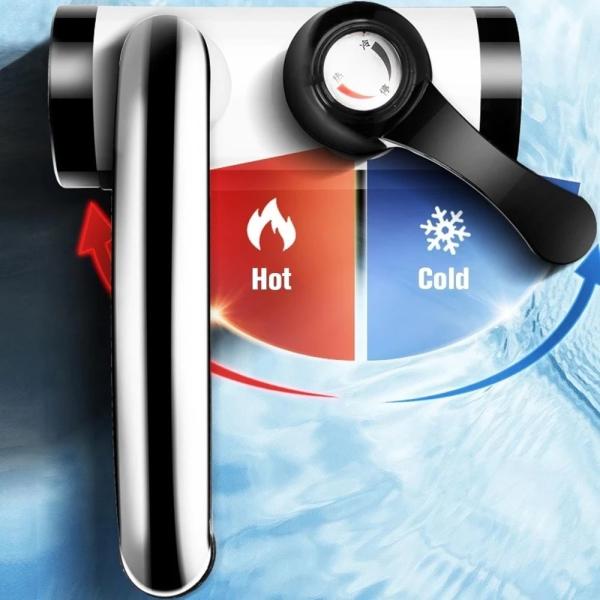 Жара установленная палубой подогревателя 360 градусов вращая Faucet быстрая многофункциональное LVD