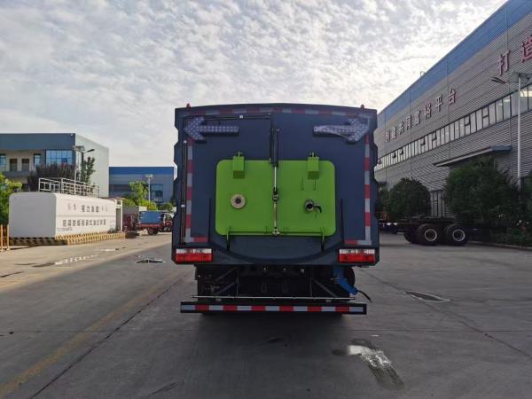 Dongfeng Road Washing Truck Mounted Vacuum Street Sweeping Truck