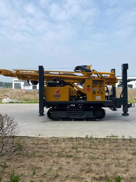 Forage hydraulique de puits de 330 mètres
