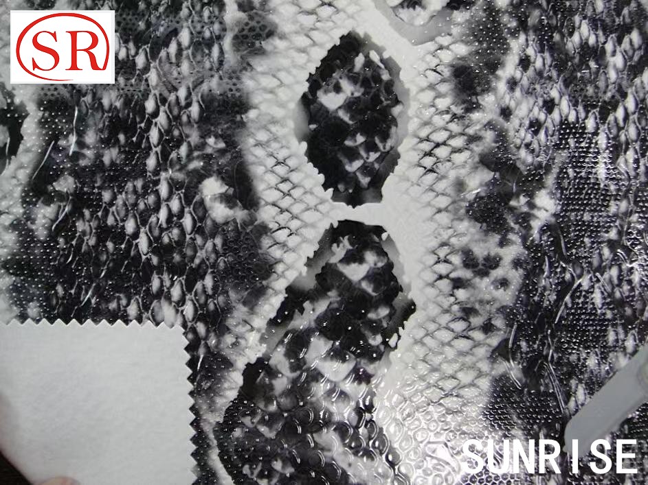 2026 New Design Real Animal Leather Hide Hair on Snake and Leopard Printed Leather Fabric