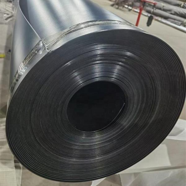 Geomembrana de HDPE para captação de água Estrutura 1,5 mm 1,0 mm 0,75 mm 0,5 mm Largura 1m-8m