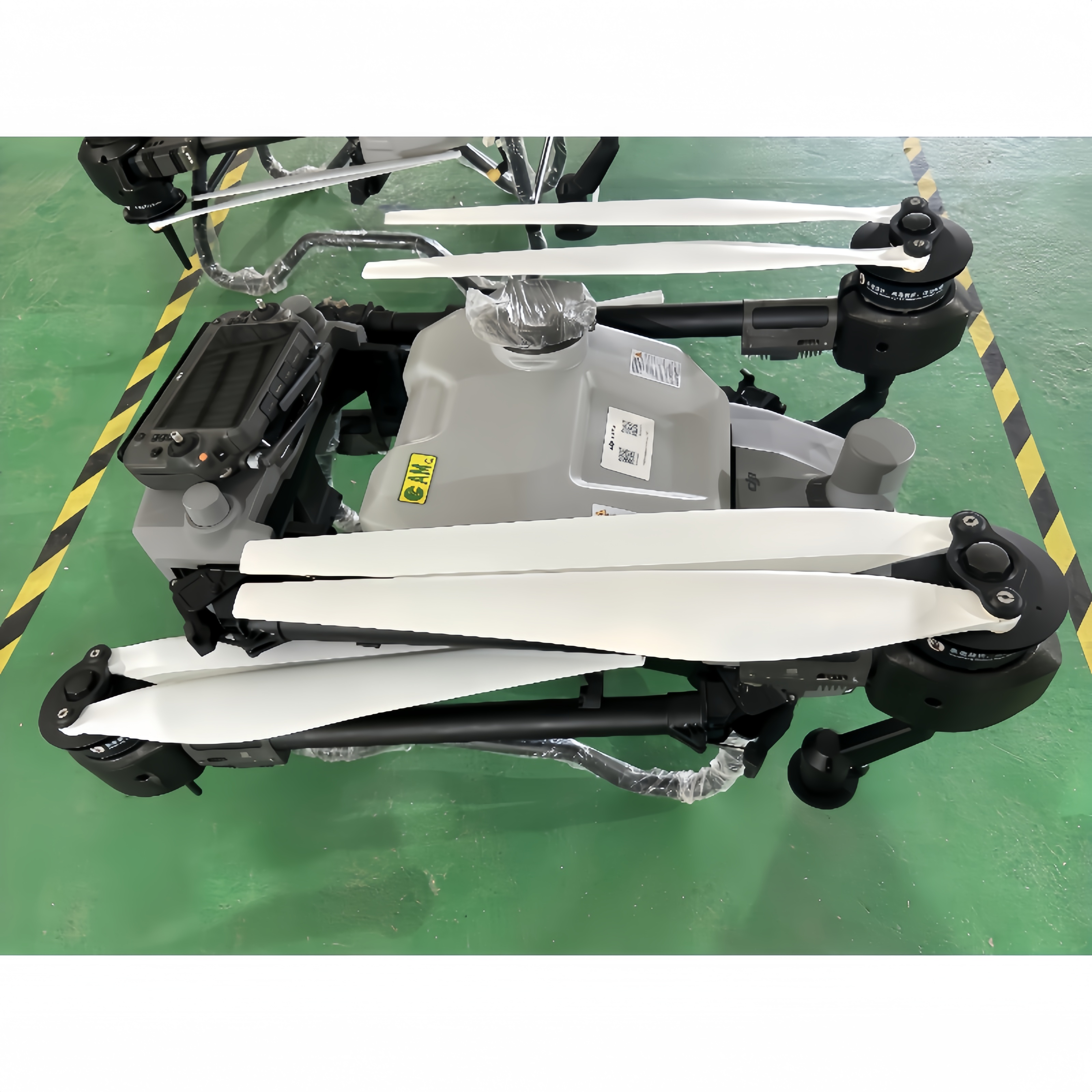 Dji T50 Agras Drone With Seed Sowing System Water Tank 8 Sets Of Original Propellers