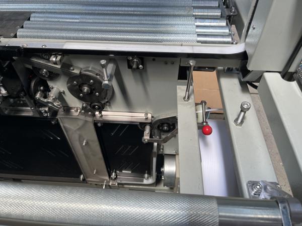 1250 Type Offline Carton Box Strapping Machine Bundle Corrugated Sheet