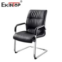 OEM cadeira de escritório de couro preto com braços e estrutura de metal estilo de negócios