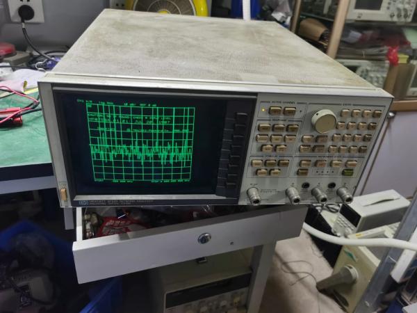 Agilent 8753A 3 GHz Transmission / Reflection Vector Network Analyser VNA