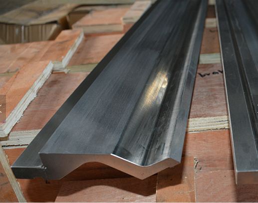 Домодельная подкладка кольцевой матрицы тормоза прессы с Toolings тормоза прессы Amada 835mm длиной