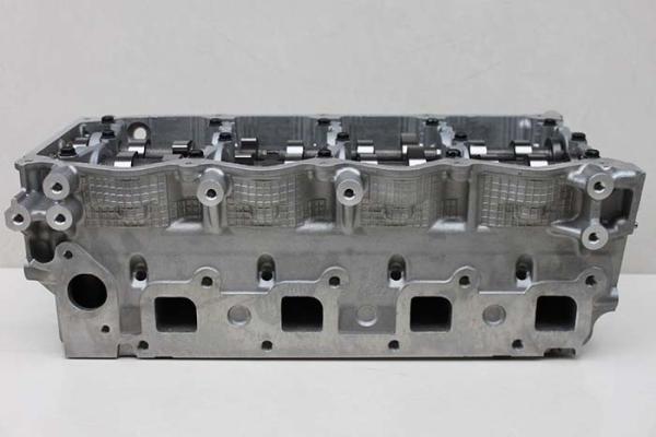 YD25 Complete Cylinder Head Assembly For NISSAN 11039EB30A 11039EC00A 11040EB300