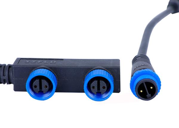 Conjunto de cabo IP68 moldado feito sob encomenda do OD 6.8mm 18AWG 100mm