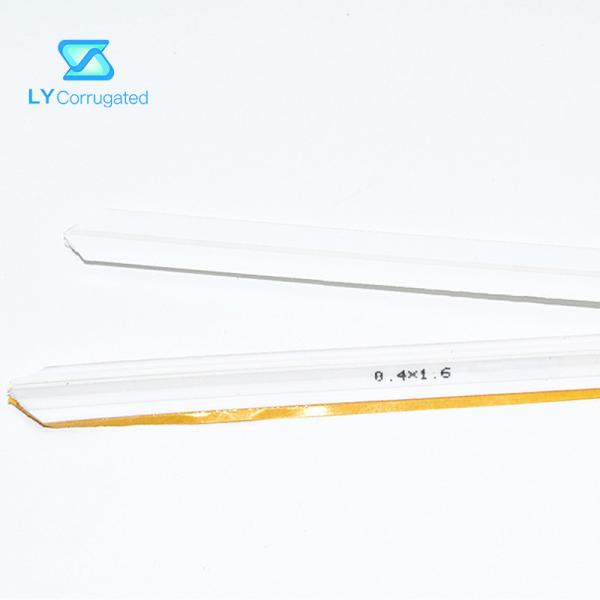 la machine de découpage à plat de fabrication de cartons de 0.3*1.4mm partie la