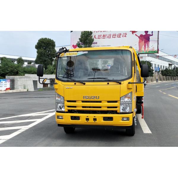 Small Wrecker Tow Trucks Flat Bed 4500mm Wheelbase 190hp Diesel Engine Six Speed Manual