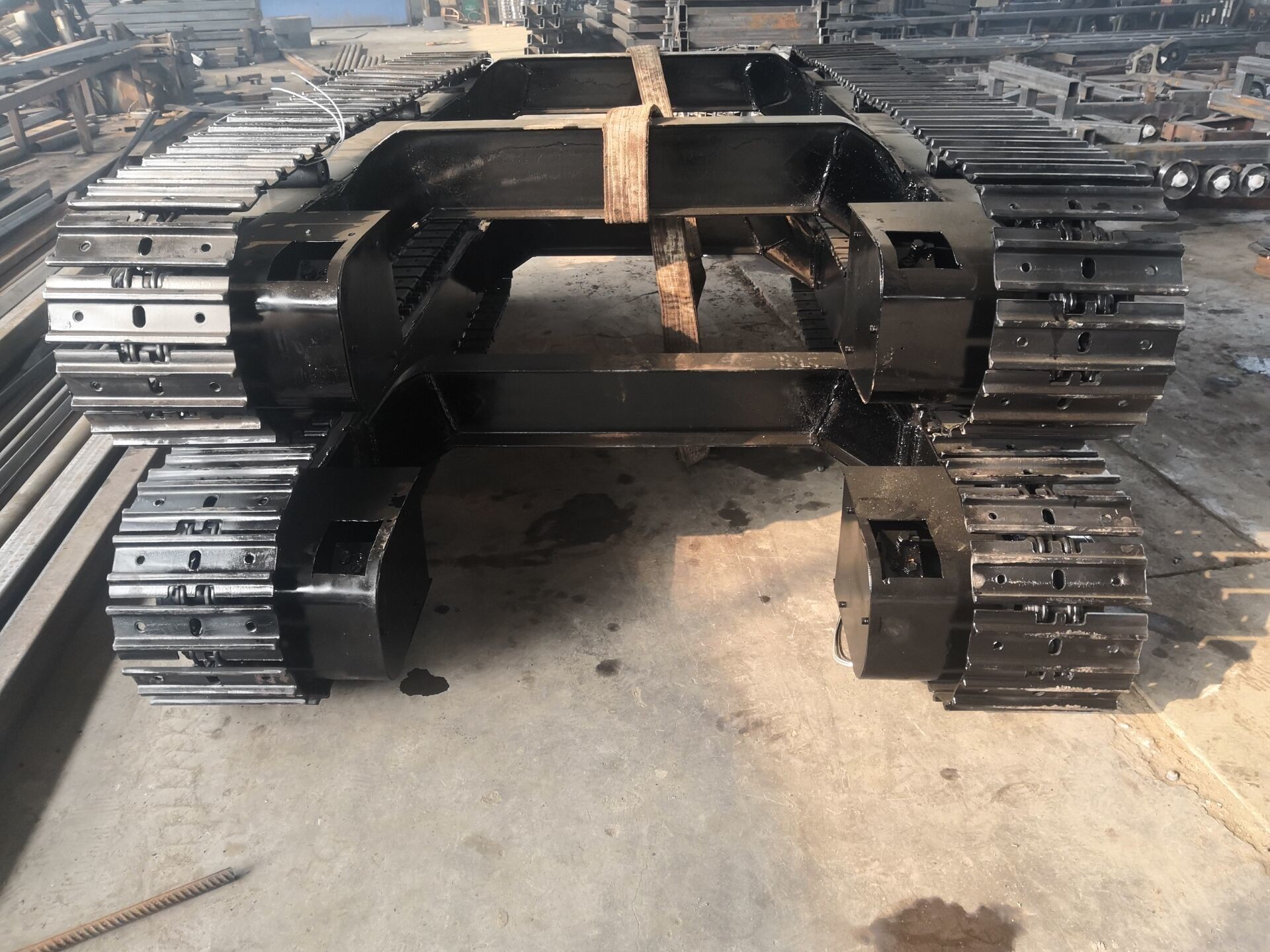 размер дизайна следа Crawler ширины 720mm стальным резиновым подгонянный Undercarriage