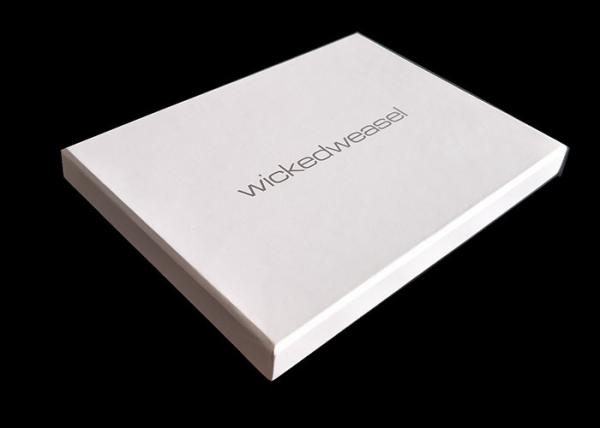 White Flat Pack Gift Boxes , Rigid Gift Boxes With Lids For Apparel Packing