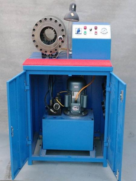 máquina de friso da mangueira 600T de borracha elétrica escala de friso de 6 - de 51mm