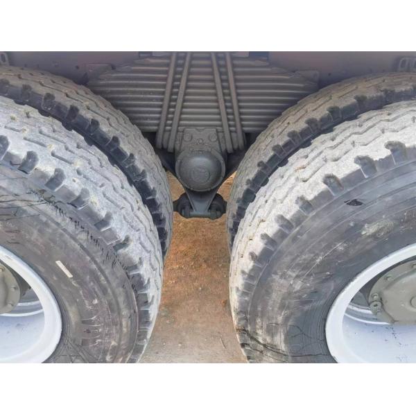 Used Tipper SINOTRUC Sino Sinotruk Howo 371 6x4 A7 8x4 WEICHAI Second Hand Dump Truck