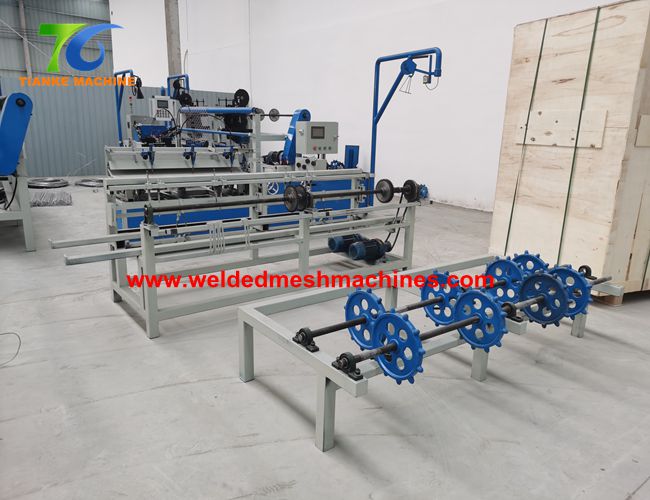 регулятор PLC CNC машины загородки звена цепи ширины 4000mm полностью автоматический