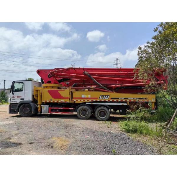 2.6mm Vibrating Amplitude Semi-Dry Shotcrete Concrete Pump Truck for Batching Plant