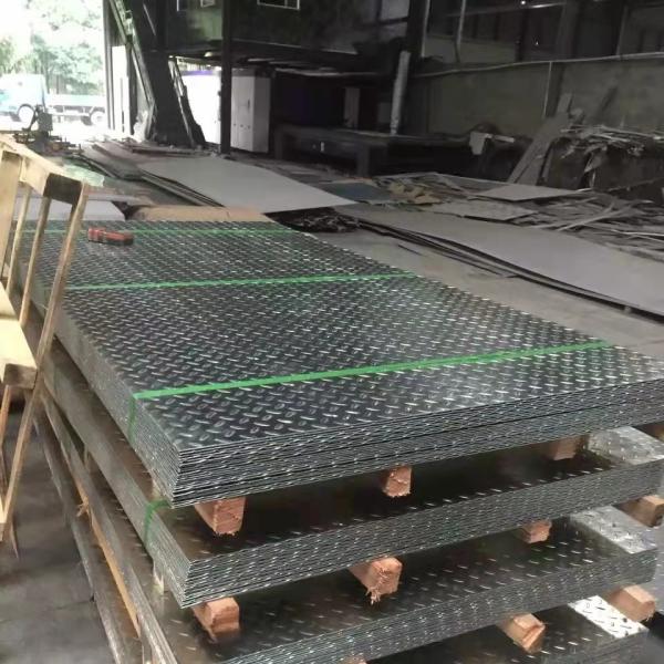 Placa de aço inoxidável laminada a alta temperatura 201 do Chequer 304 padrão do EN GB de 310S 316L 321 ASTM