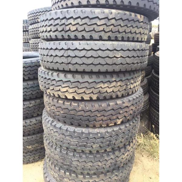 L'autobus à usage moyen de camion bande les pneus de radial ceinturés en acier 825R20