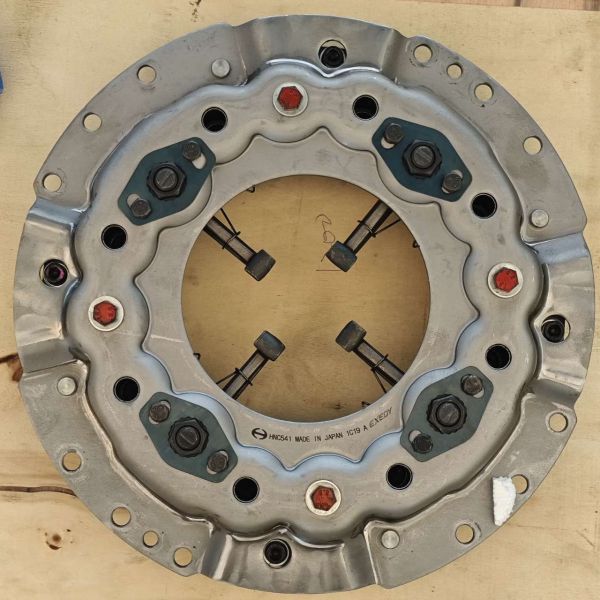 31210-E0240 31210-E0050 HNC541 31210-3230 Clutch cover FOR HINO 500