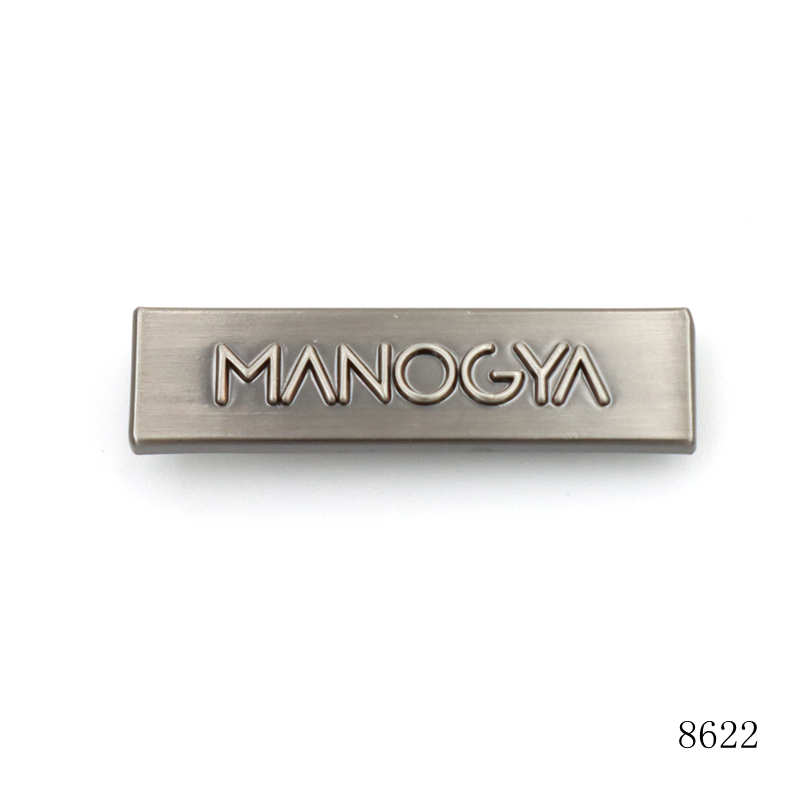 38mm Brushed Gunmetal Rectangle Bag Metal Label Plate Custom Metal Embossed Logo Name Plate