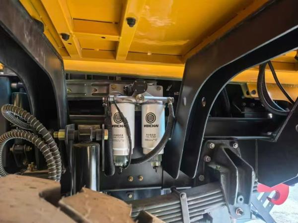 65 toneladas de camiones de basura renovados LGMG MT86H 65000kgs camiones de minería usados a la venta