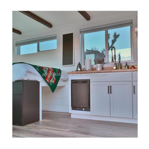 Main Structure Galvanized Steel Square Tubes Wooden Container Family House European Union Australia 40ft 2 Bedroom 1 Hall