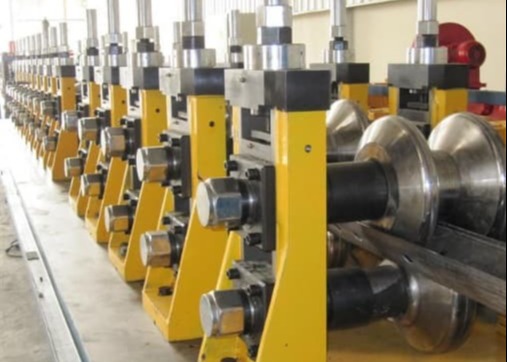 Highway Two-Wave Guardrail Cold Bending roller Forming Machine ≤500mm Steel Strip Width