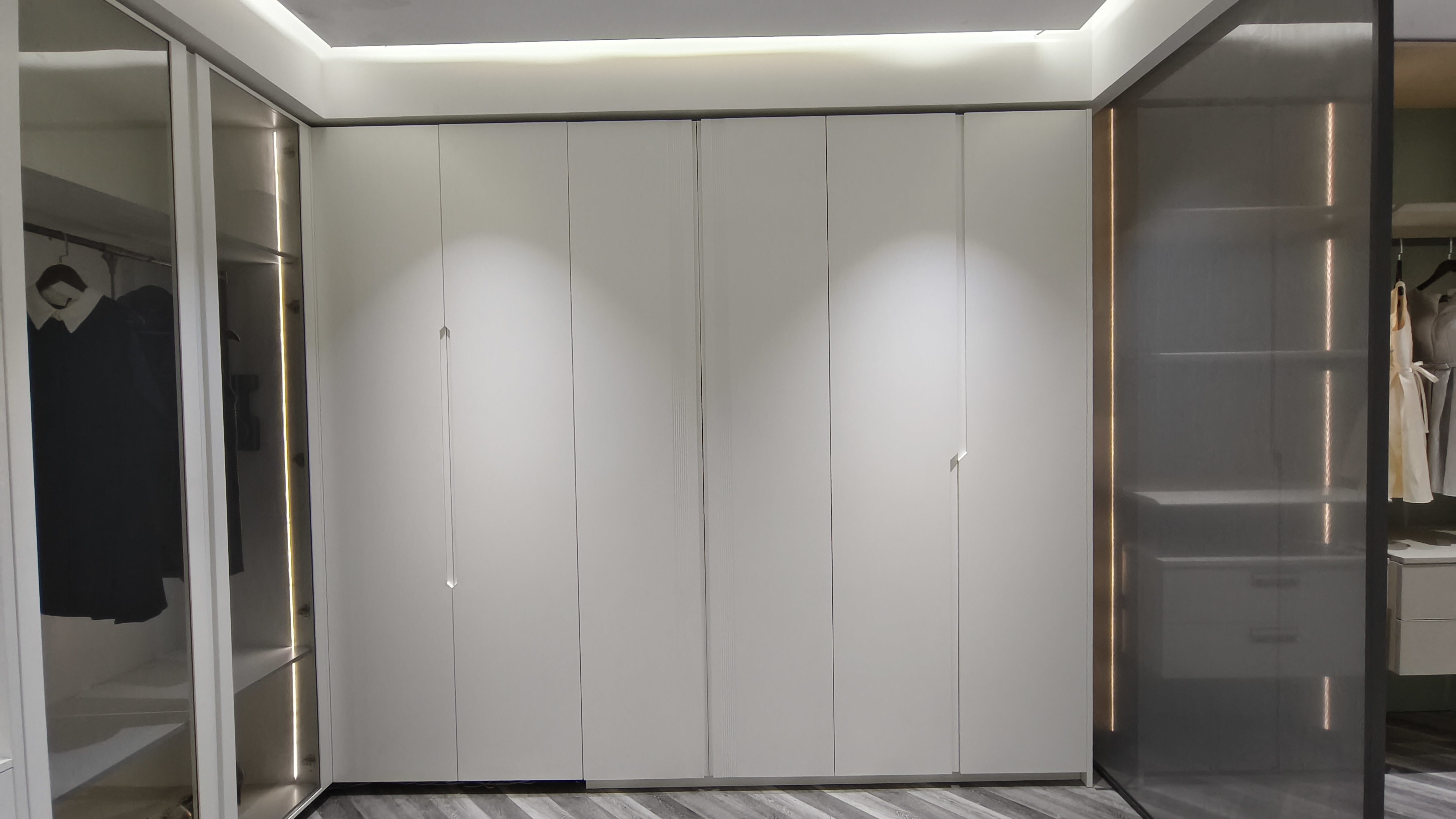 Insect Proof Stainless Steel Wardrobe Odor Resistant For Bedrooms
