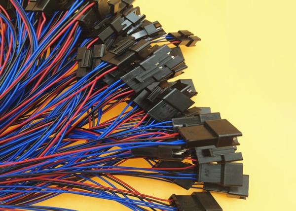 Chicote de fios feito sob encomenda do fio do conector de Molex para anunciar a máquina/caderno