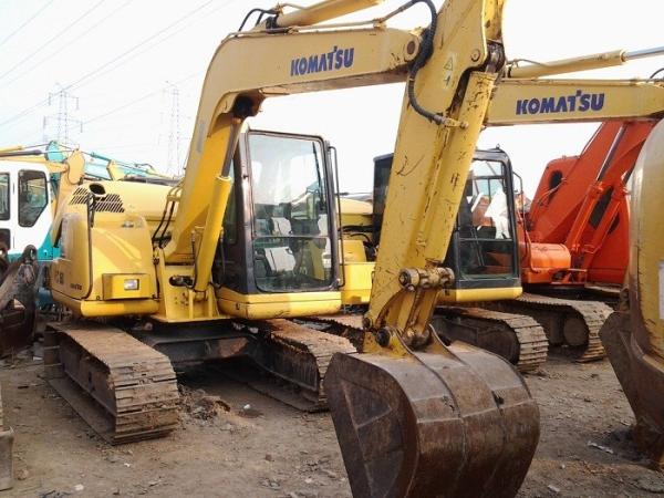 Year 2010 Used Crawler Excavator Komatsu PC60-7 4D95LE engine  with High Precision Hydraulics and  Original Paint