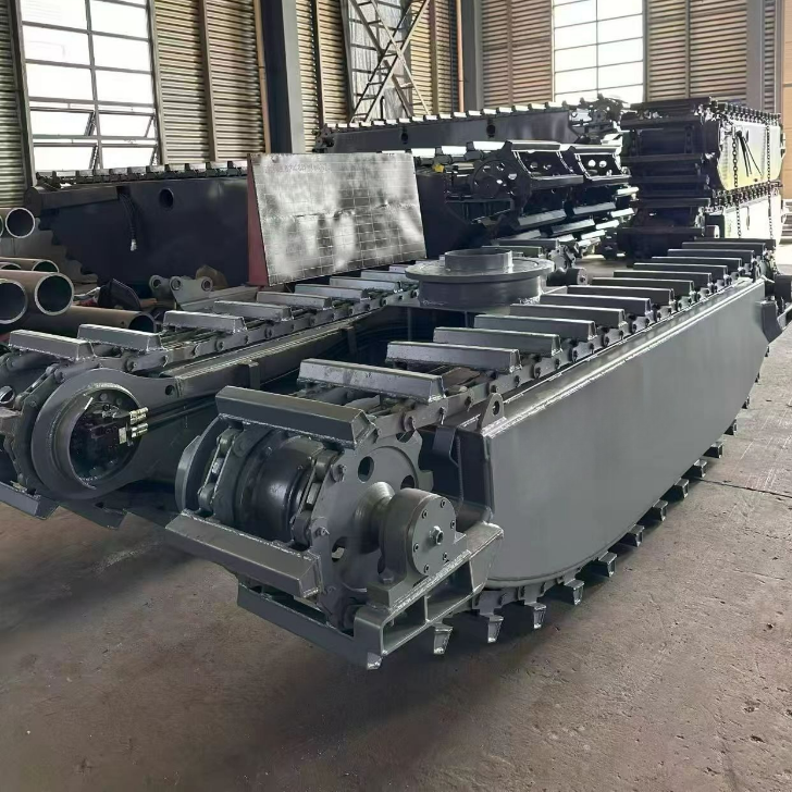 Floating Amphibious Dredging Machine Mini Excavator with Pontoon Used in Shallow Water and Swamp for pc30 