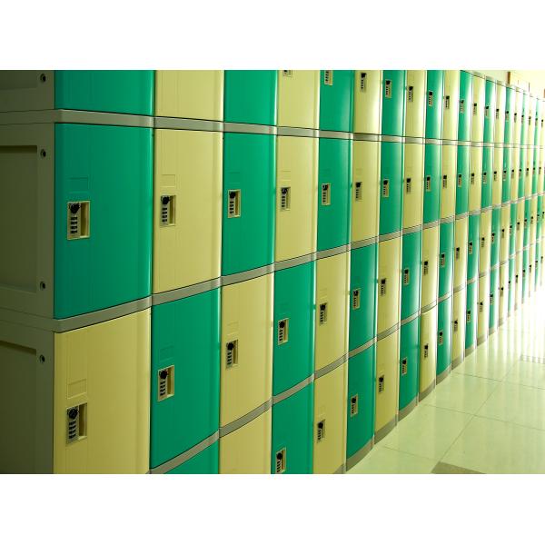 Ventilation Plastic Gym Lockers Four Tier Anti UV Aging Waterproof Storage Locker