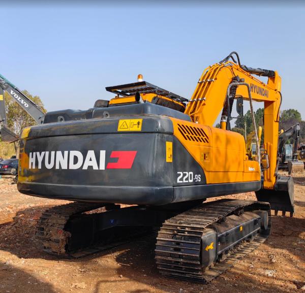 22 Ton Korea Brand Used Hyundai 220 Construction Heavy Excavator for Enginner