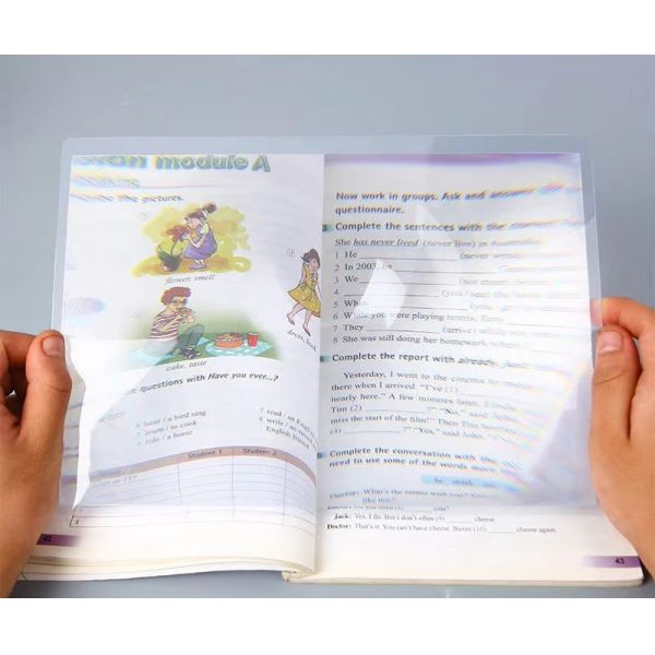 3X Magnification A4 Full Page PVC Plastic Magnifying Sheet and Handheld Reading Magnifier