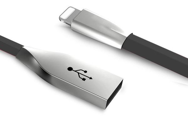 Zinc Alloy Shell Noodle Iphone USB Data Charging Cable For Apple , Samsung Phones
