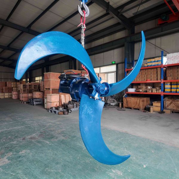 Submersible thruster