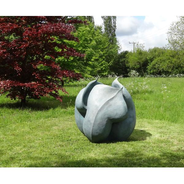 Claasic Decorative Large Garden Metal Bronze Landscape Sculpture Flower Bud