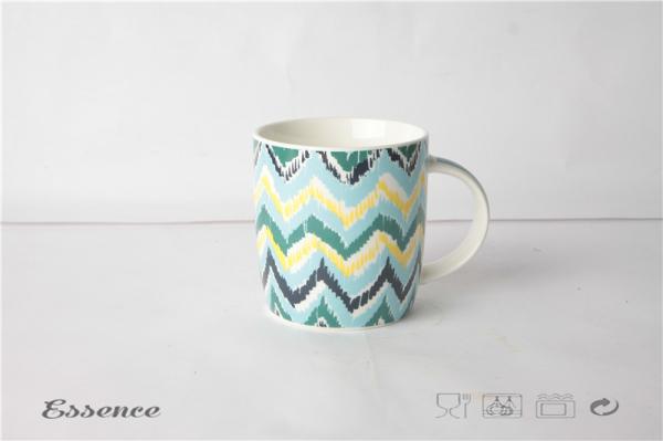 Bright Colorful Fine Bone China Mugs , Ceramic Travel Coffee Cup With Logo Printing